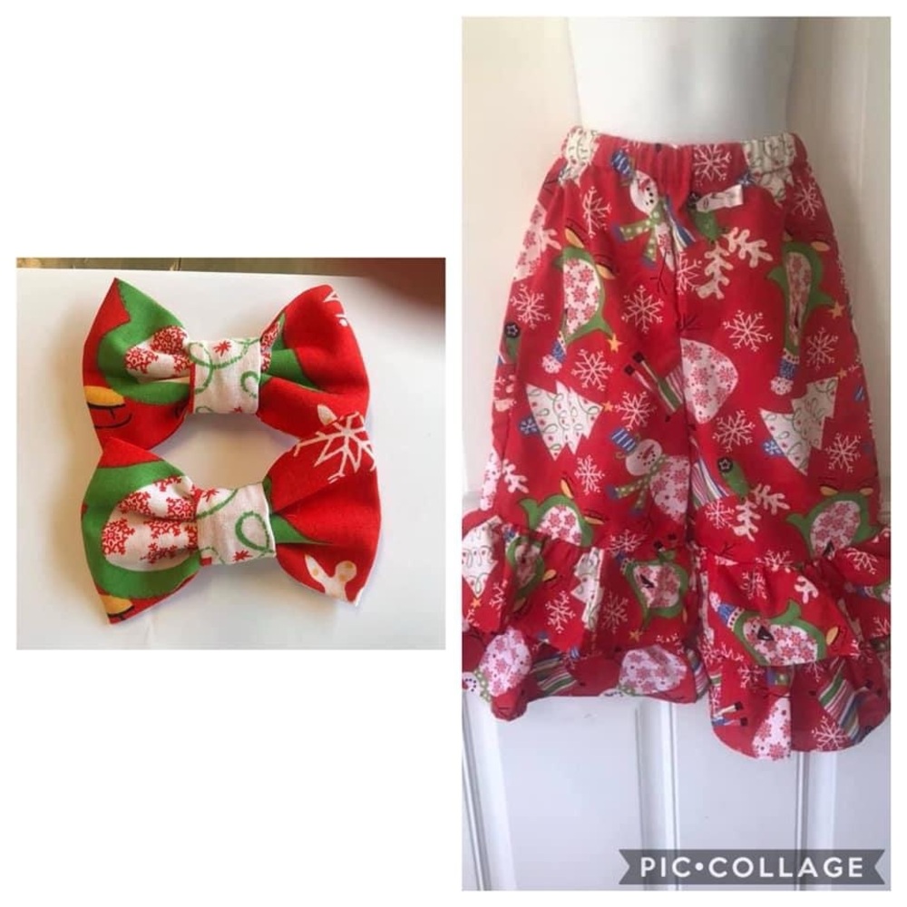 NWOT Size 3 Machine sewn Red/pink/green penguin, moose Christmas pants/bows